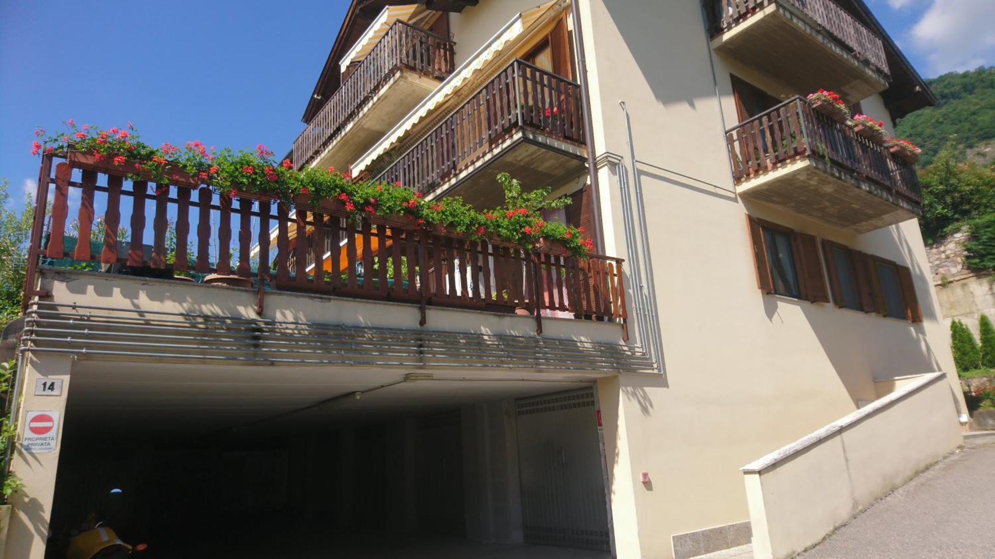 Piccolo E Confortevole Tra Trento E Riva Del Garda Villa Lagarina エクステリア 写真